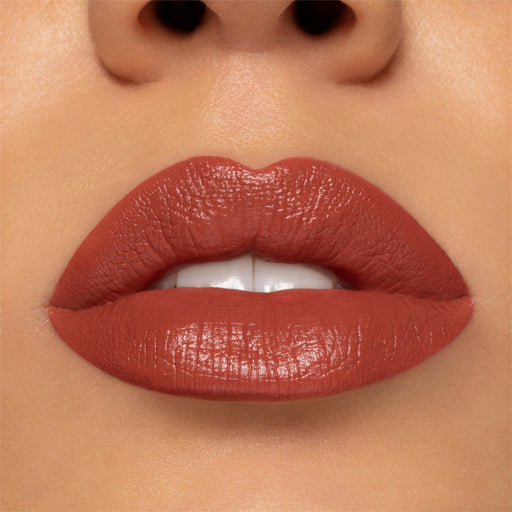 Matite labbra e rossetto purobio